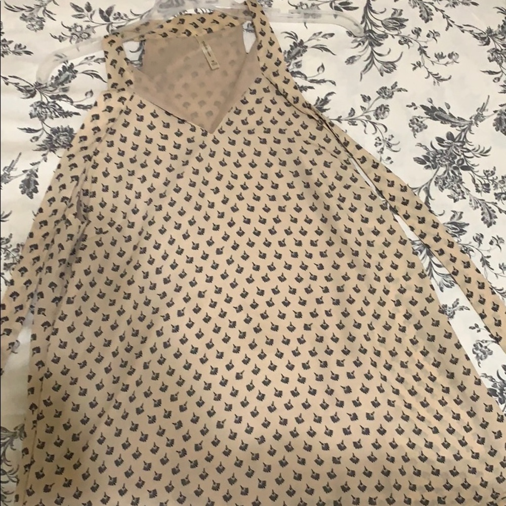 Sleeveless V-Neck Taupe Blouse